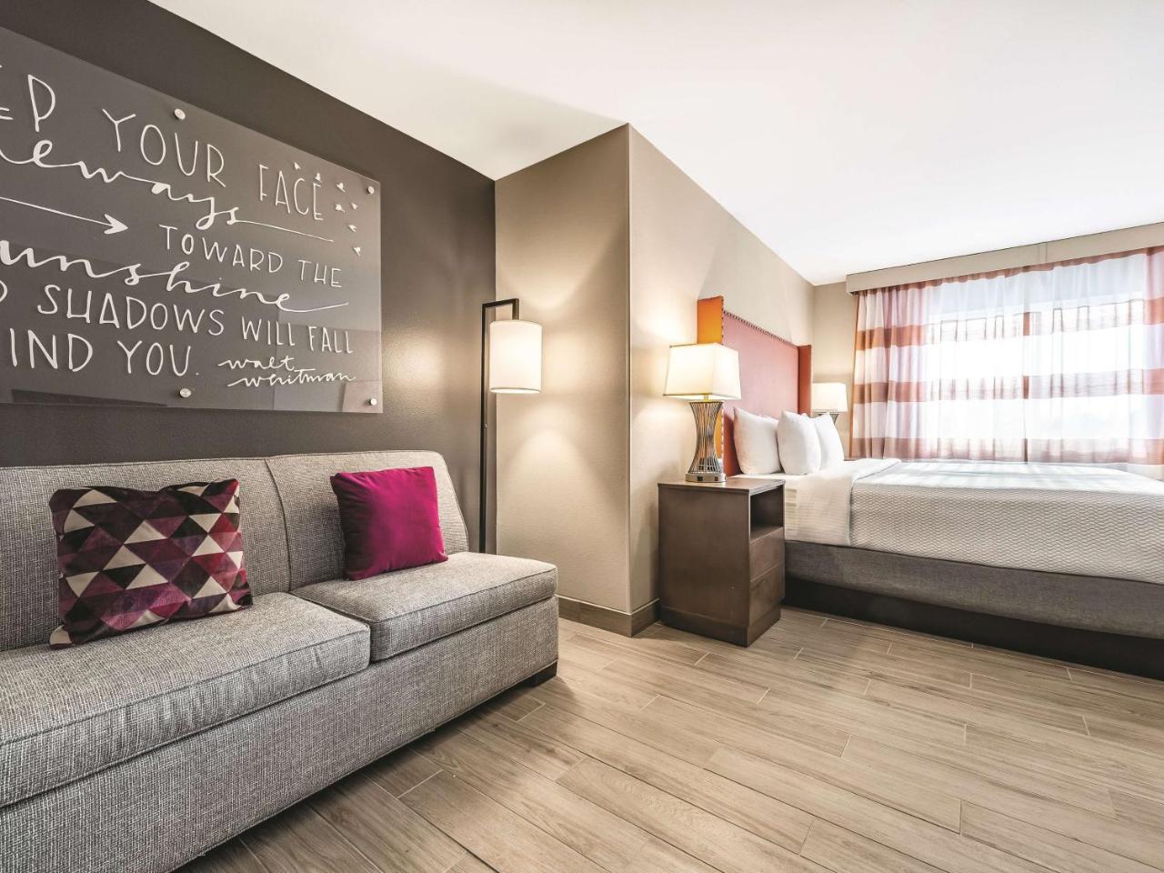 La Quinta By Wyndham Seattle Federal Way Ξενοδοχείο Εξωτερικό φωτογραφία